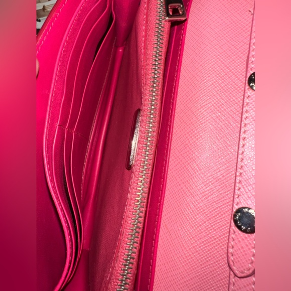 Prada Saffiano leather crossbody - Picture 4 of 16